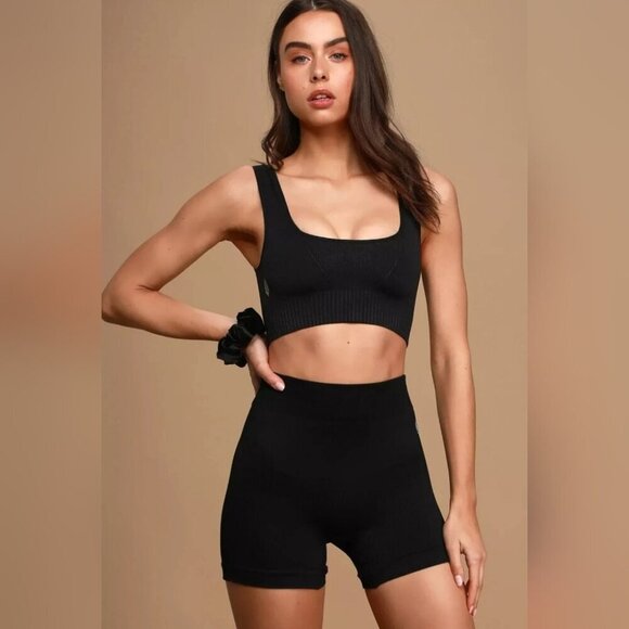 Free People  Movement Seamless Ribbed Active Shorts Black Size XS/S - Picture 1 of 10